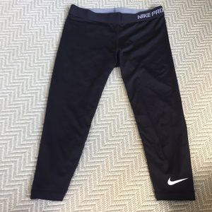 Nike DRI-FIT crops